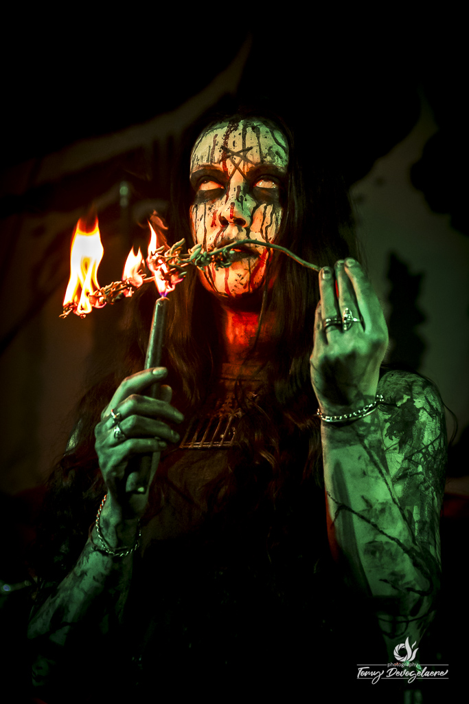 Doodswens - Thronefest