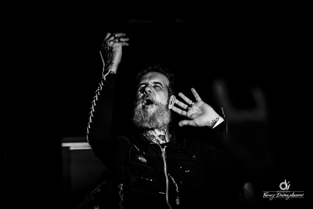 The troops of doom - Elpee